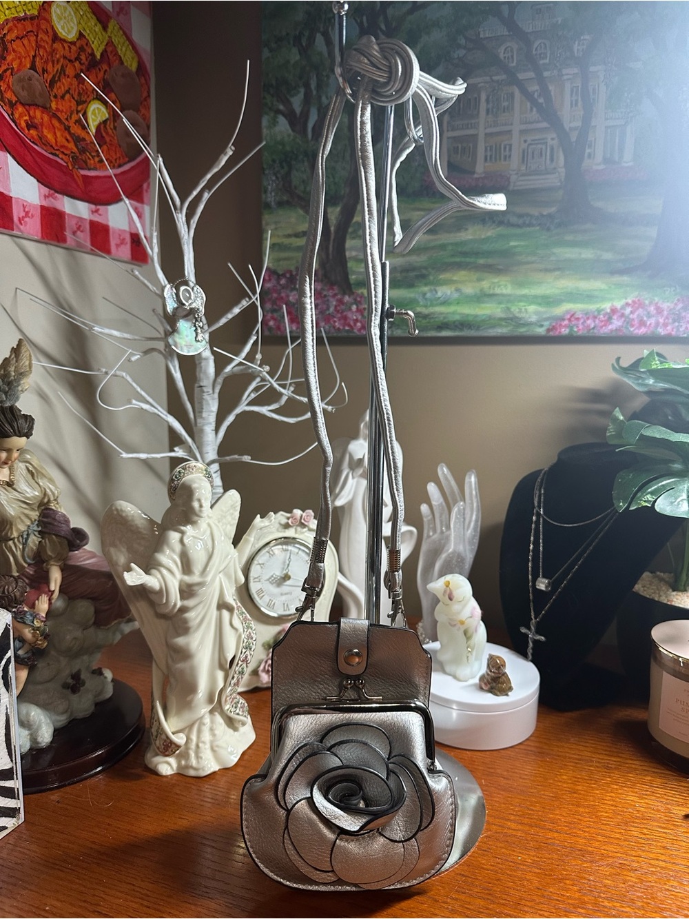 Leather Silver Rose Crossbody Bag with Kisslock opening in front